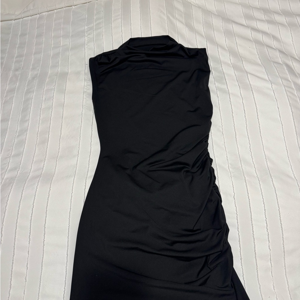 New Elegant Black Sleeveless Dress